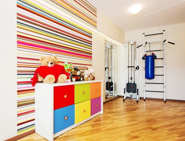Colorido diseñado habitación de los niños —  Fotos de Stock