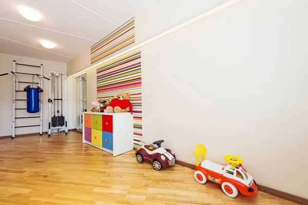 Barevné navržený dětský pokoj — Stock fotografie