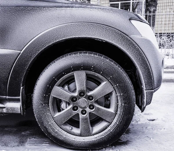 Närbild Frusen Bil Hjul — Stockfoto
