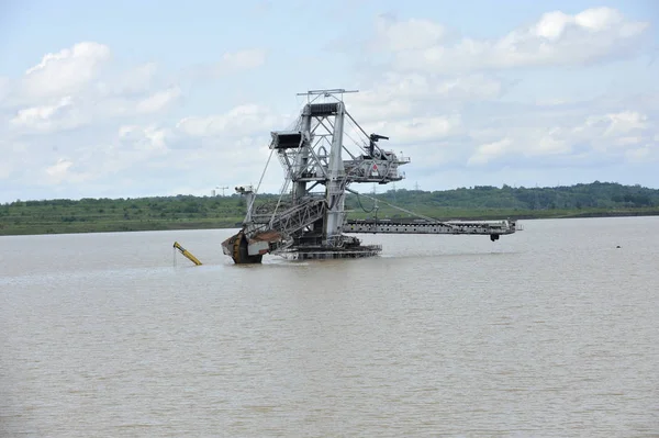 Sonuçları felaket sel açık benim - Sırbistan çukur