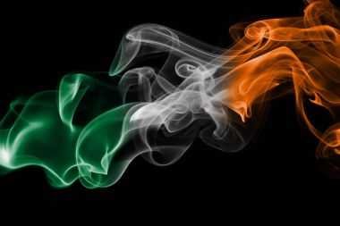 İrlanda Ulusal duman bayrak