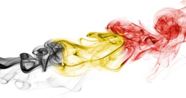 Belçika bayrağı duman