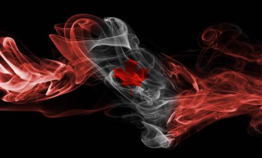 Kanada bayrağı duman