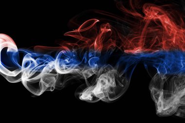 Sırbistan bayrağı duman