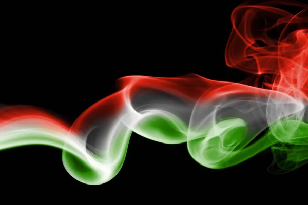 Ungarische Flagge raucht — Stockfoto