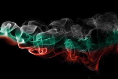 Bulgaristan duman bayrak