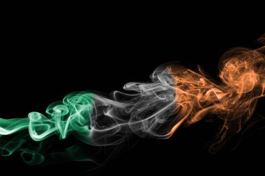 İrlanda bayrağı duman