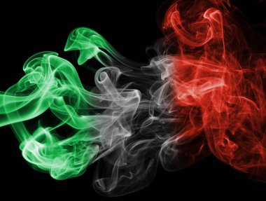 İtalya bayrağı duman