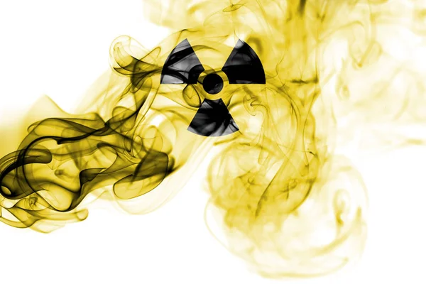 Ядерный дым на белом фоне — стоковое фото
