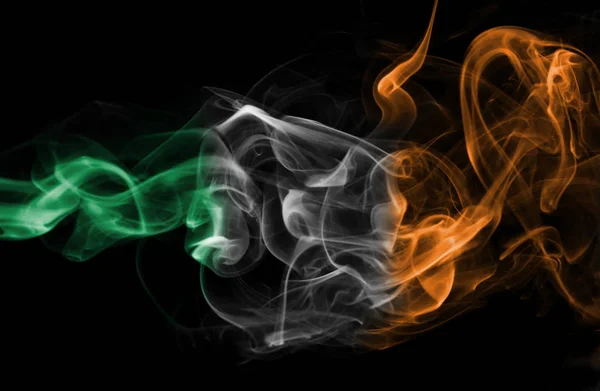 アイルランドのフラグの煙 — ストック写真
