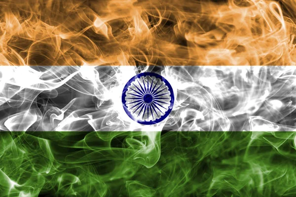煙のインドの国旗 — ストック写真