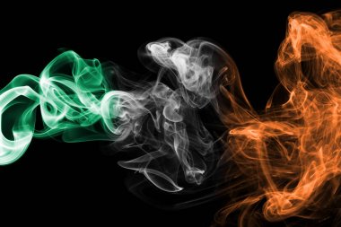 İrlanda bayrağı duman