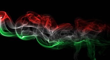 Macaristan bayrağı duman