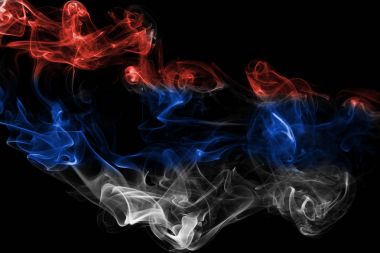 Rusya bayrağı duman