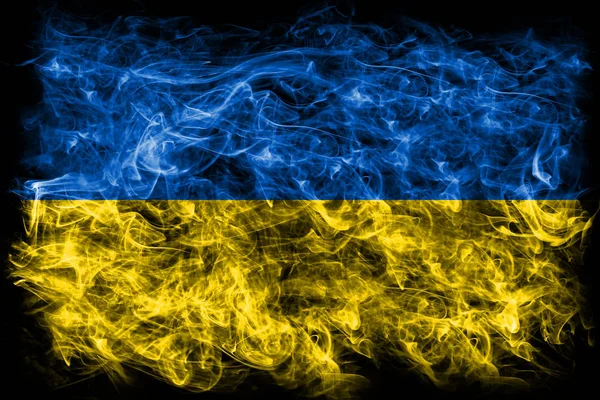 Прапор України диму на чорному тлі — стокове фото
