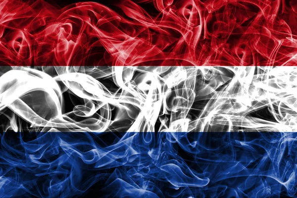 Vlajka Nizozemska kouře na černém pozadí — Stock fotografie