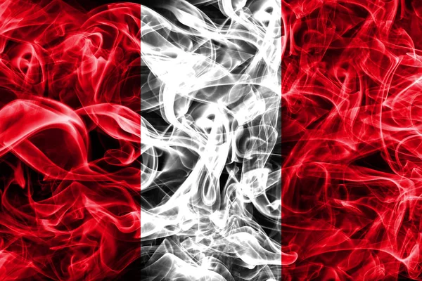 Peru smoke flag auf schwarzem hintergrund — Stockfoto