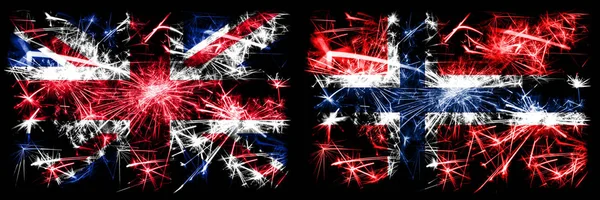 Grande-Bretagne, Royaume-Uni vs Norvège, Norvège Nouvel An célébration voyage feux d'artifice étincelants drapeaux concept fond. Combinaison de deux drapeaux d'états abstraits . — Photo