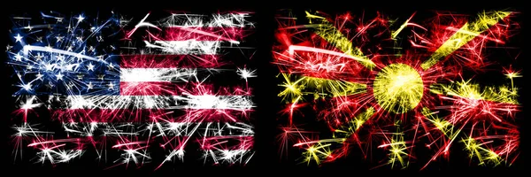 Förenta staterna, Usa vs Makedonien, makedoniska nyåret firande gnistrande fyrverkerier flaggor koncept bakgrund. Kombination av två abstrakta staters flaggor. — Stockfoto