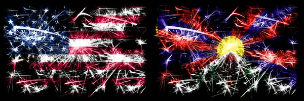 Vereinigte Staaten von Amerika, USA vs Tibet, tibetische Neujahrsfeier funkelnden Feuerwerk Flaggen Konzept Hintergrund. Kombination aus zwei abstrakten Staaten Flaggen. — Stockfoto