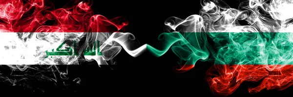 Irak Irak Gegen Bulgarien Bulgarische Rauchfahnen Nebeneinander Dicke Seidenrauchfahnen Zusammen — Stockfoto