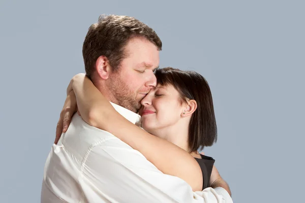 Retrato de cerca de una pareja feliz —  Fotos de Stock