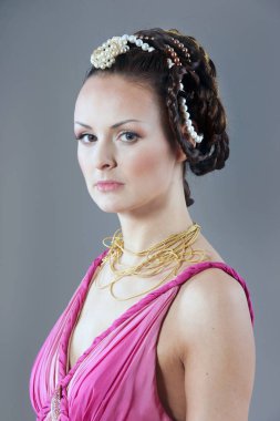 16. yüzyılda bir elbise tarzı bir kadın portresi