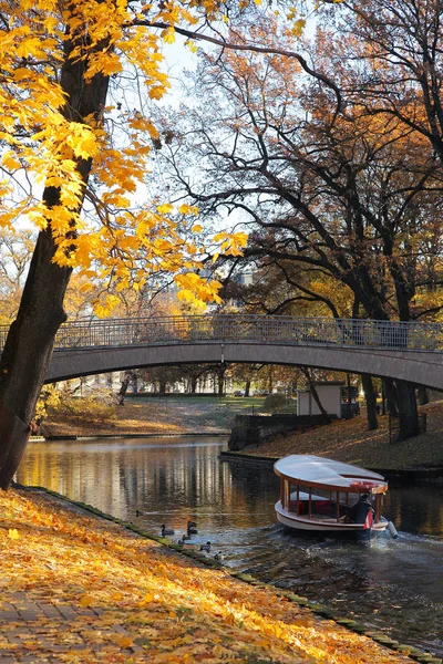 Park in Riga — Stock Photo, Image