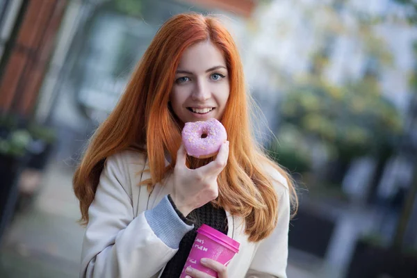 Café y Donut — Foto de Stock