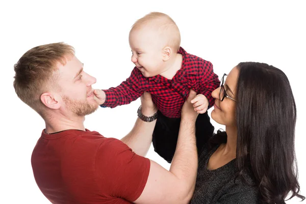 幸せな家庭のお母さんと小さな男の子の息子 白に隔離された — ストック写真