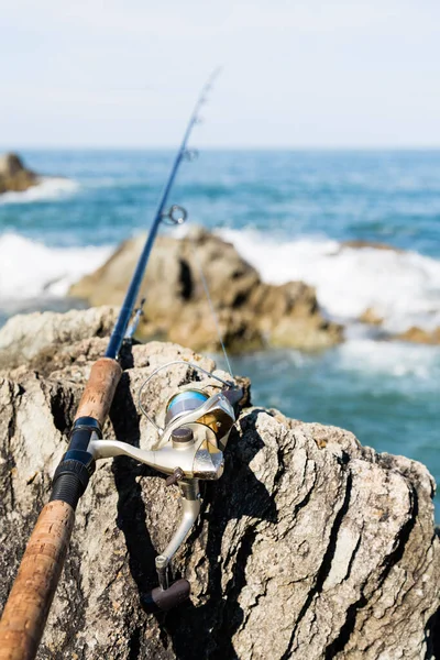 Spinning Fishing Rocks Sea — Stock fotografie