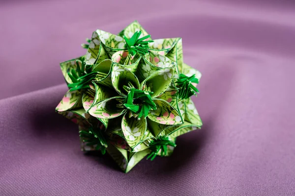 Origami Japón Arte Tradicional Forma Bola Kusudama —  Fotos de Stock