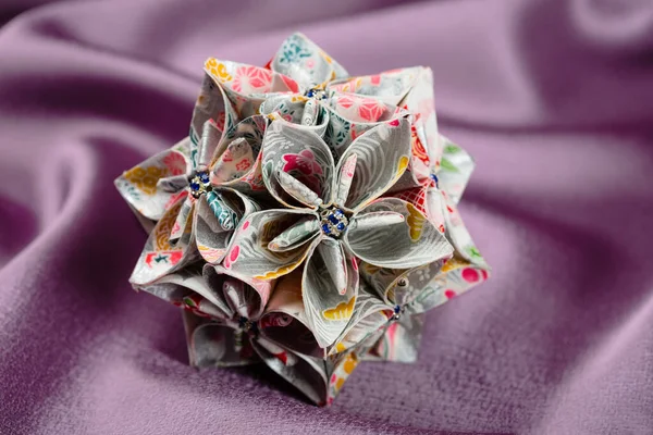 Origami Japonia Tradycyjnej Sztuki Kształcie Piłki Kusudama — Zdjęcie stockowe