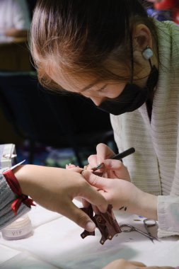 Kazakistan'ın tırnak stilistler Yarışması. Astana. 10 Kasım 2017