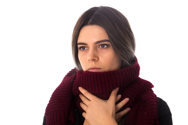 Mujer con bufanda vinosa — Foto de Stock