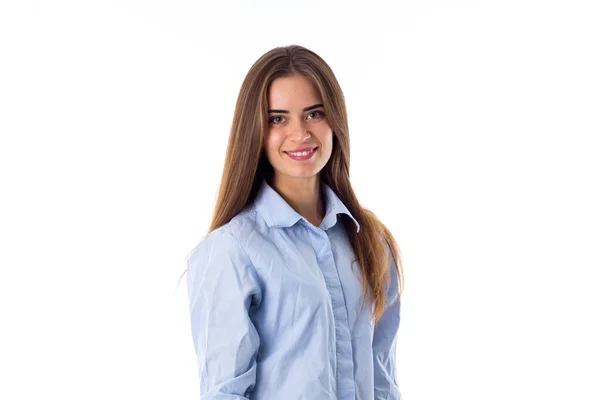 Lachende vrouw in blauw shirt — Stockfoto