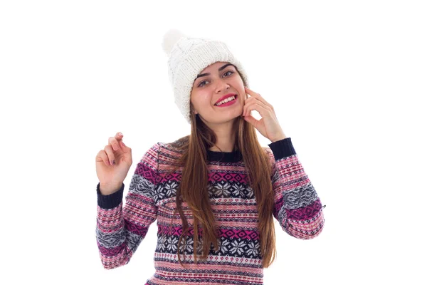 Жінка в светрі і білому капелюсі — стокове фото