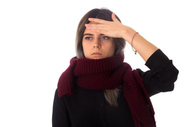 Başı ağrıyan kadın