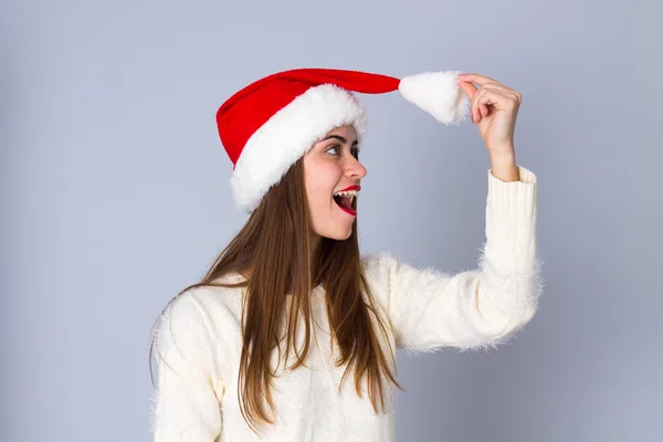 Kobieta w czerwonym kapeluszu Boże Narodzenie — Zdjęcie stockowe