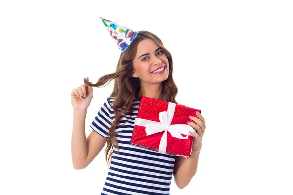 Donna in cappello celebrazione in possesso di un regalo — Foto Stock