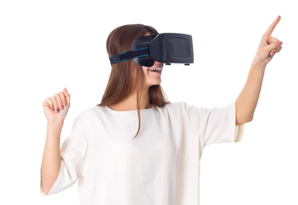 VR gözlük kullanan kadın — Stok fotoğraf