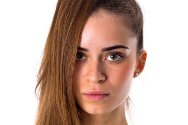 At kuyruğu olan kadın