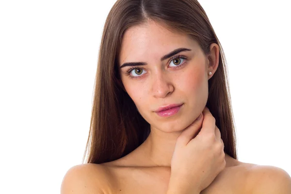 Junge Frau mit langen braunen Haaren — Stockfoto