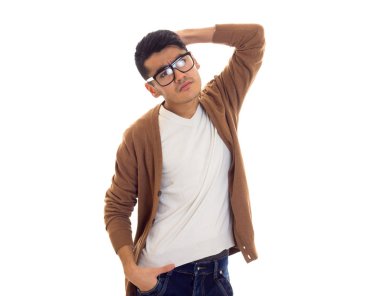 Gözlüklü genç adam