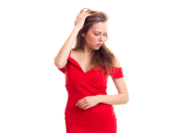빨간 옷을 입은 젊은 여자 — 스톡 사진
