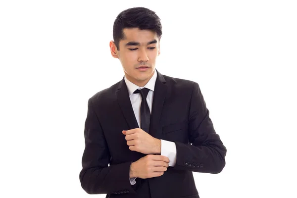 Jonge man in zwarte tuxedo — Stockfoto