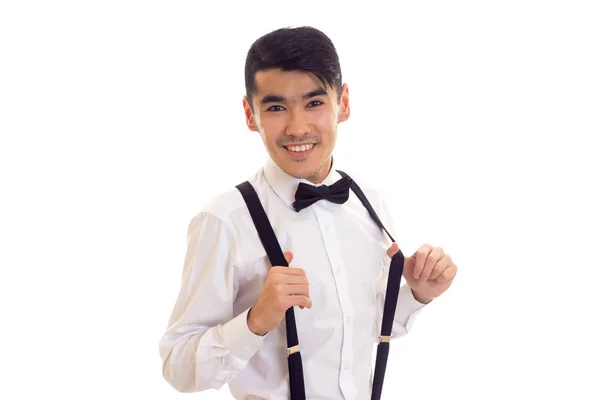 Jonge man met ' bow-tie en jarretels — Stockfoto