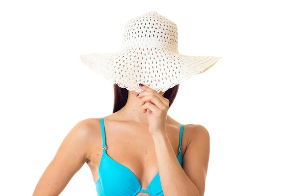 Γυναίκα στο κολύμπι κοστούμι με καπέλο — Φωτογραφία Αρχείου