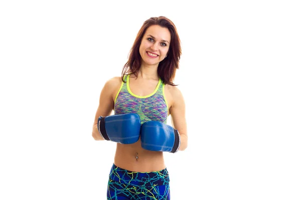 Mulher esportiva em luvas de boxe — Fotografia de Stock