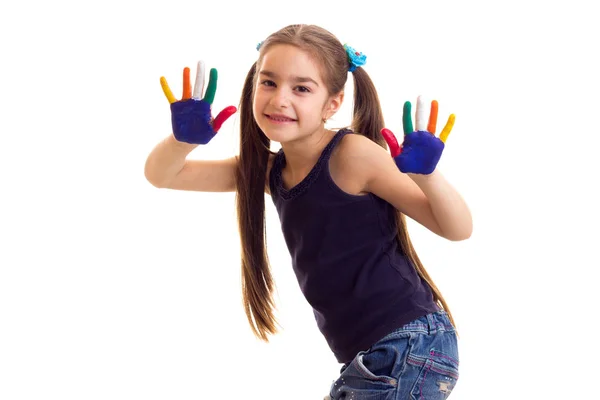 Menina com as mãos coloridas — Fotografia de Stock